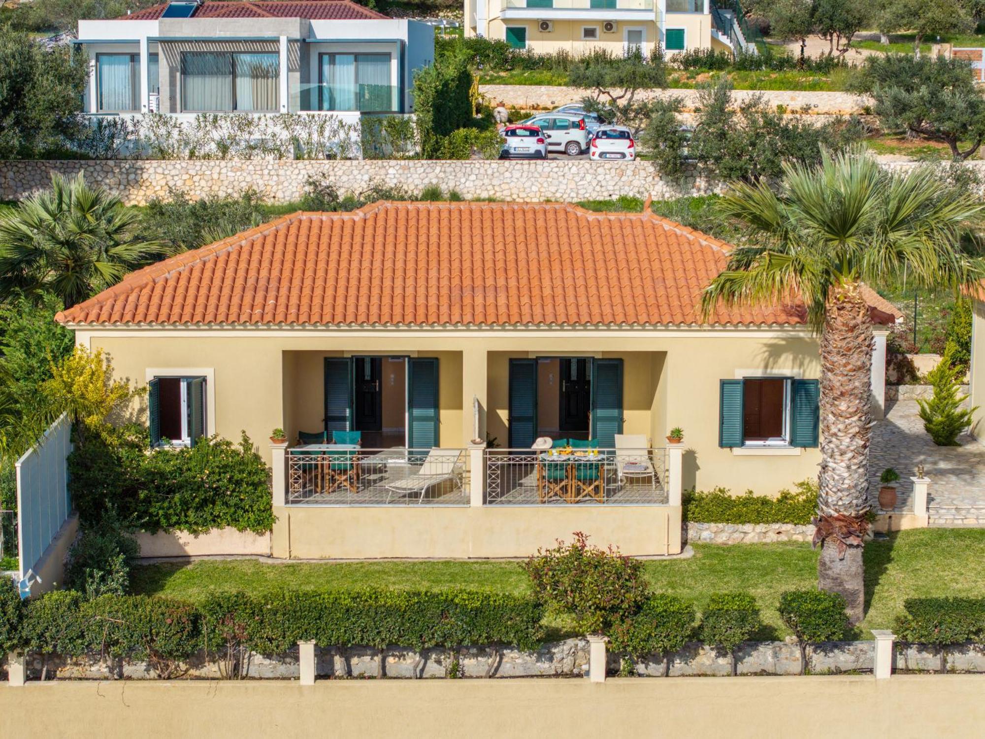 Eleftheria Apartments Vlachata Exteriör bild