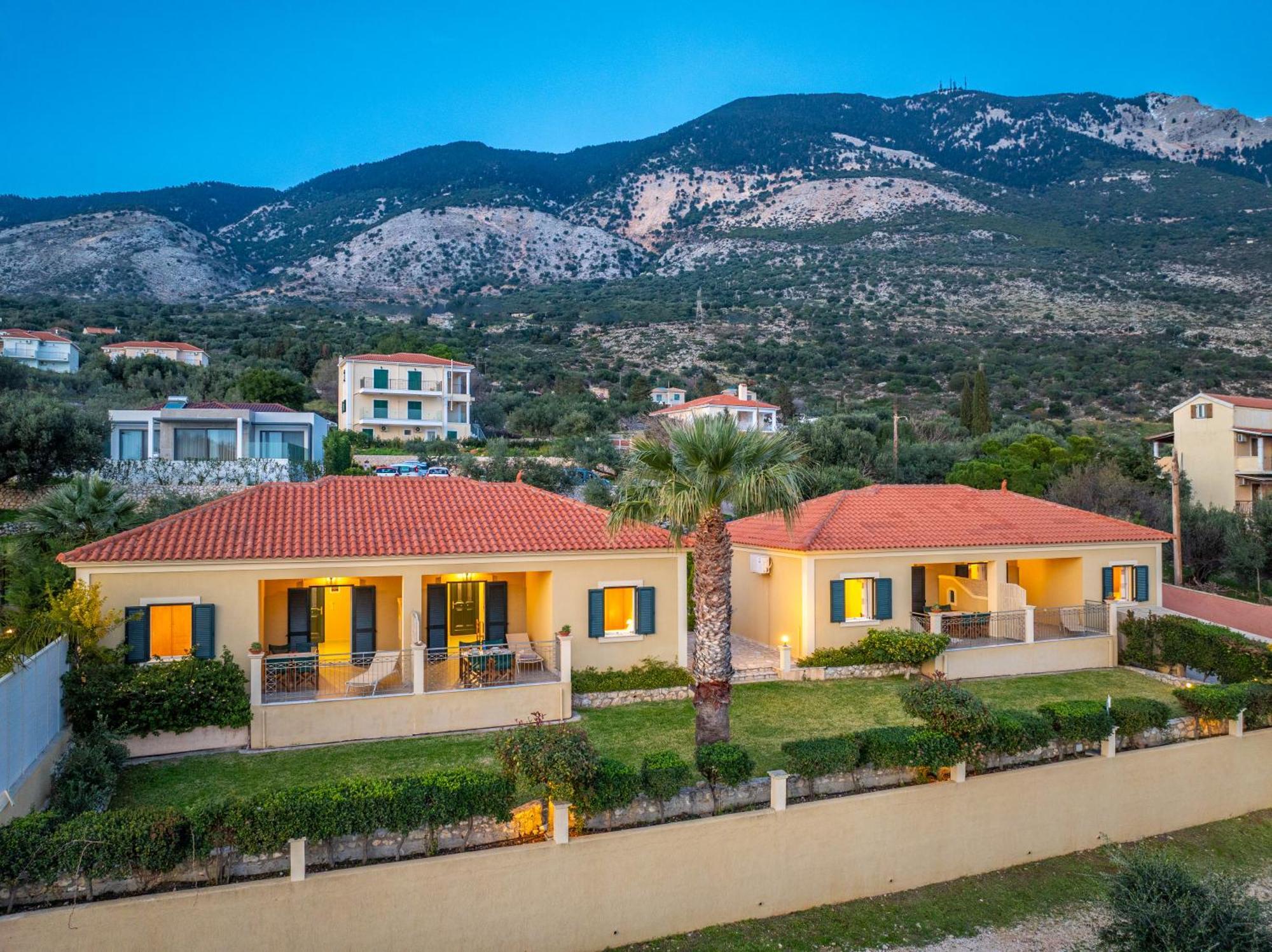 Eleftheria Apartments Vlachata Exteriör bild